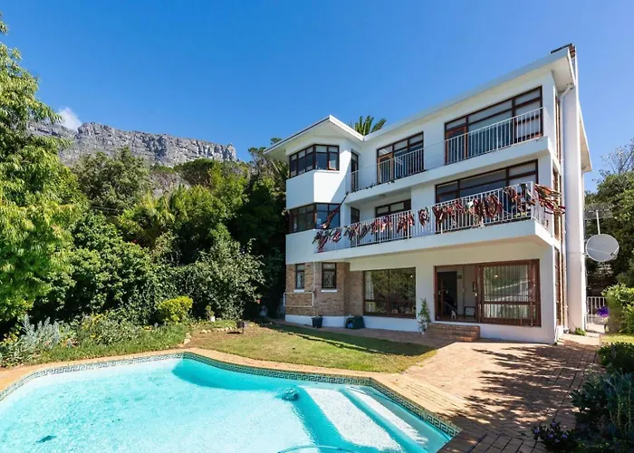 Spacious Home In Serene Neighbourhood