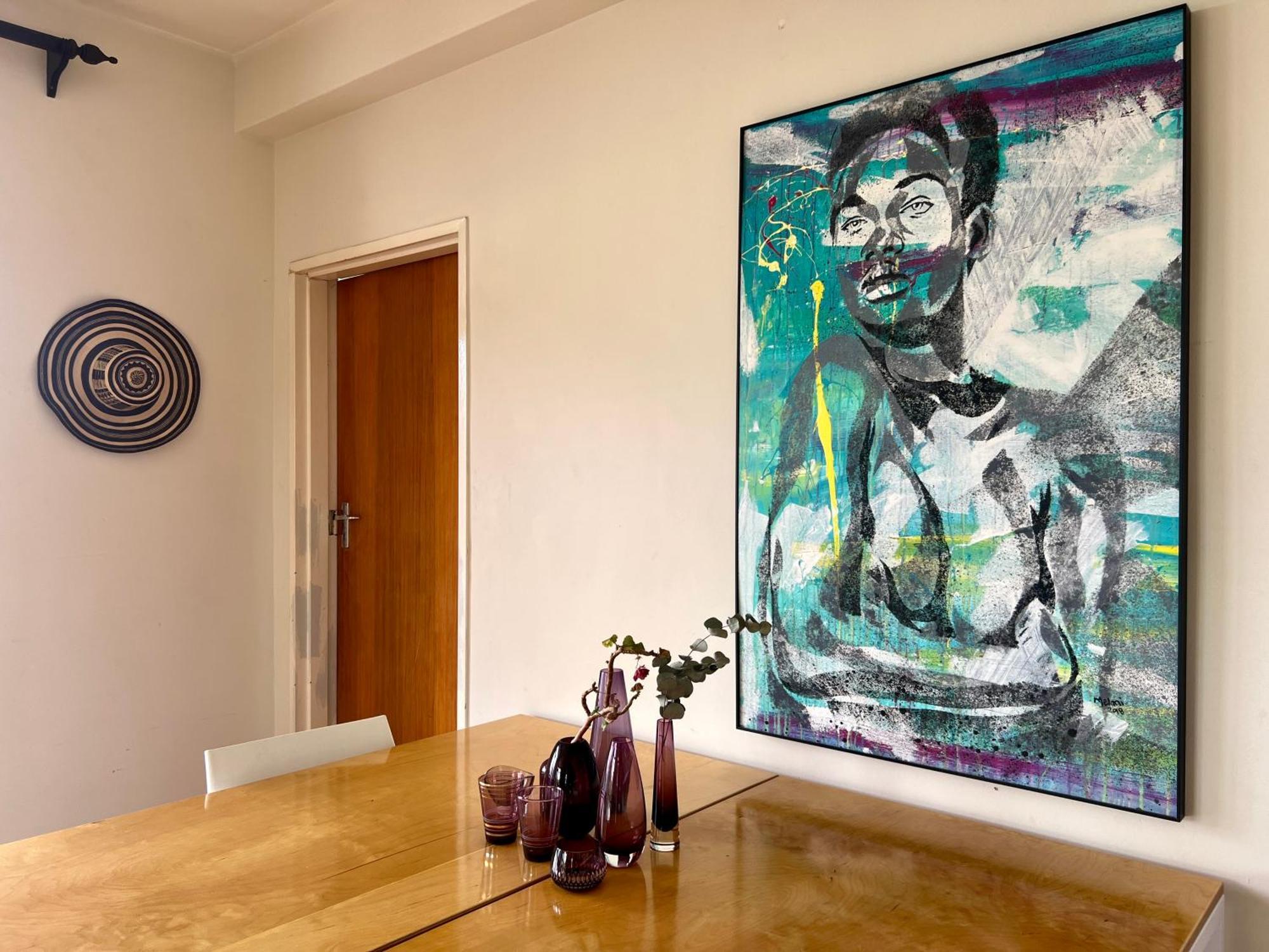 Apartment Spacious In Serene Neighbourhood *