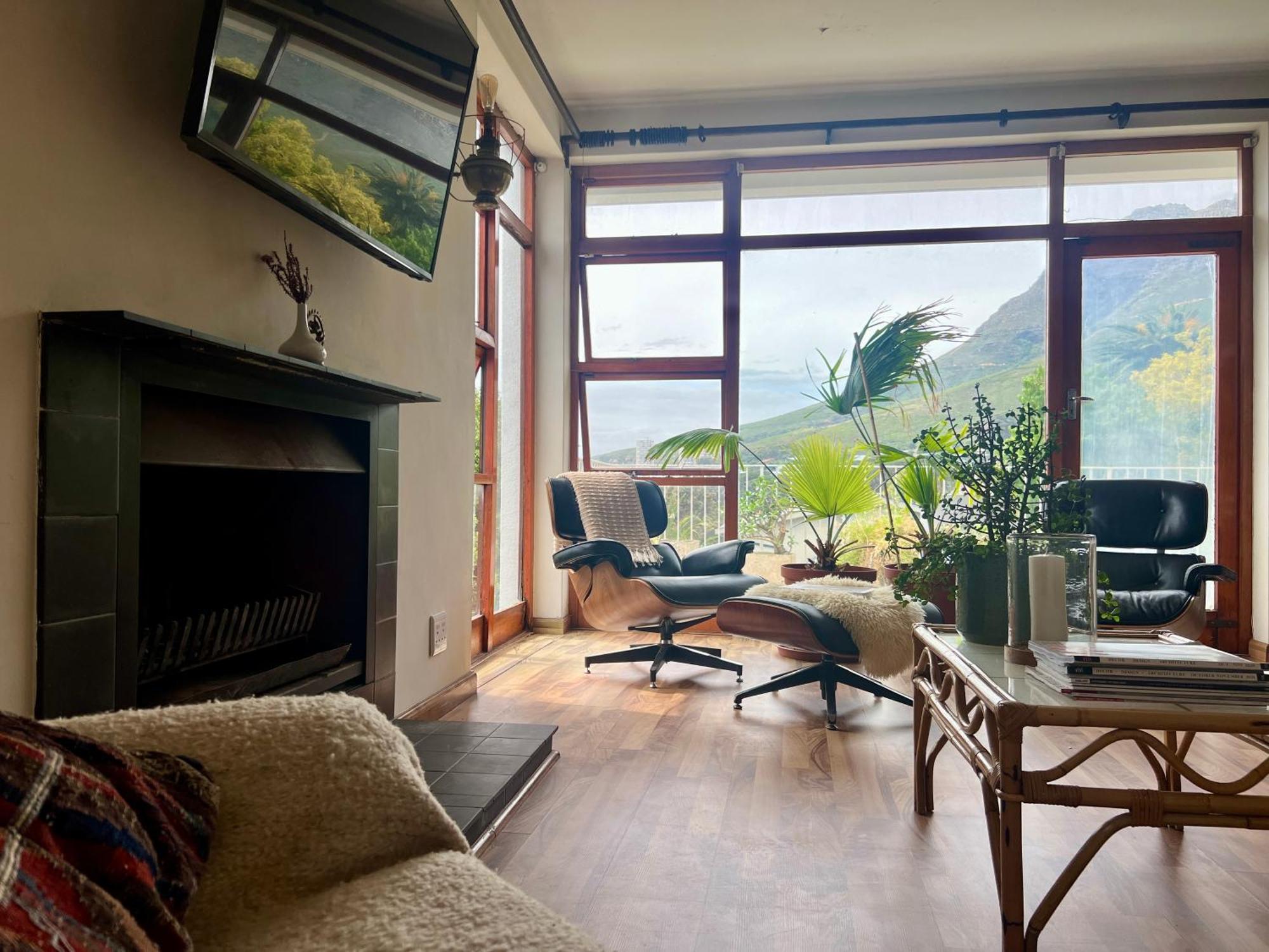 Spacious In Serene Neighbourhood Apartment *