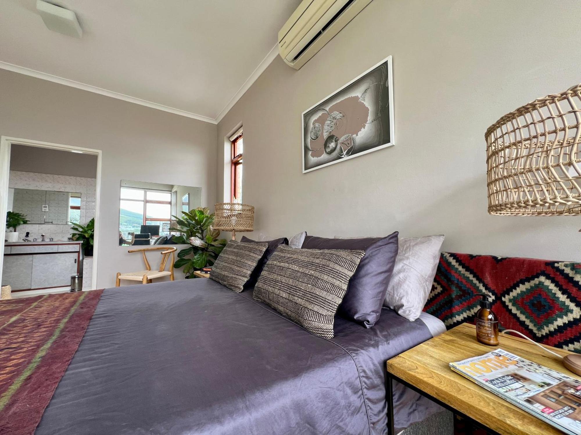 Spacious In Serene Neighbourhood Apartment Cape Town